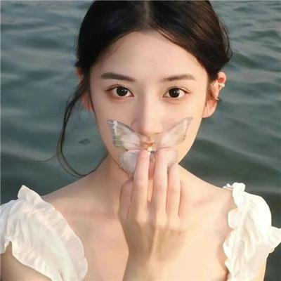 像恶魔的女人